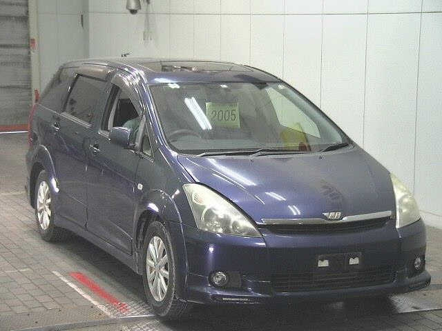 TOYOTA WISH