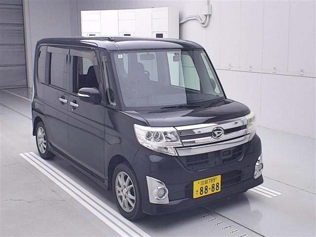 DAIHATSU TANTO — фото