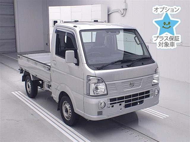 NISSAN CLIPPER — фото