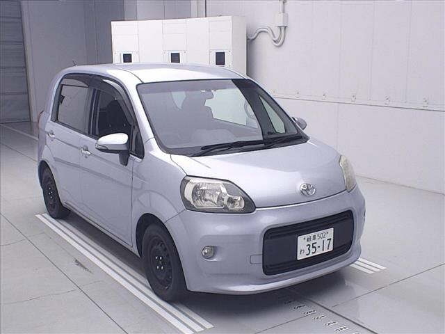 TOYOTA PORTE — фото