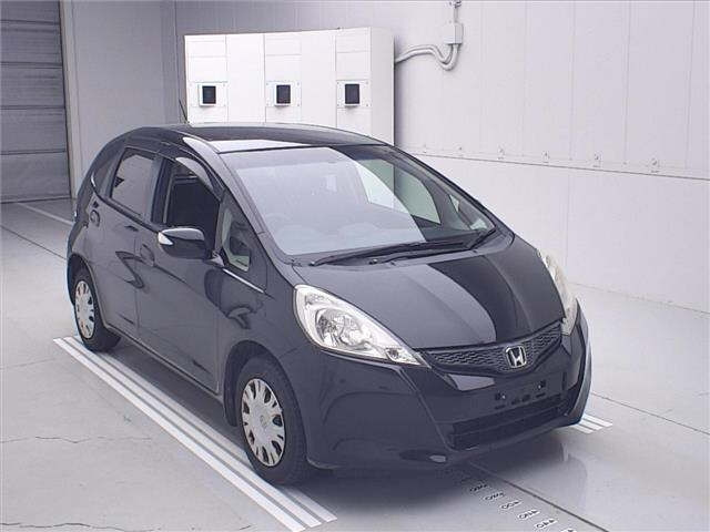 HONDA FIT — фото