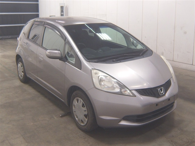 HONDA FIT — фото