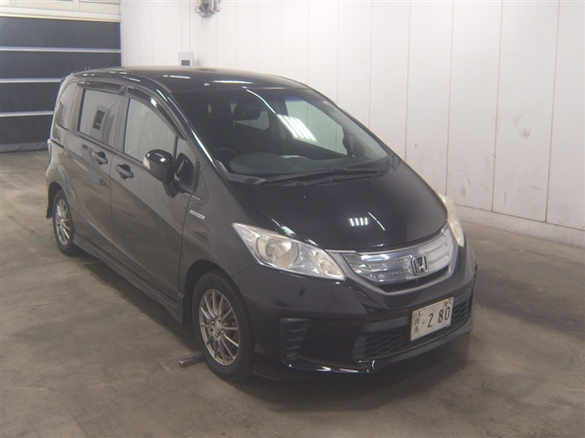 HONDA FREED