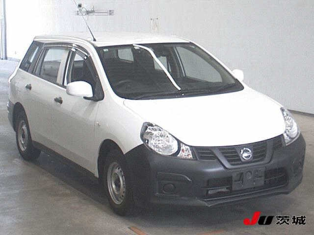 NISSAN AD — фото