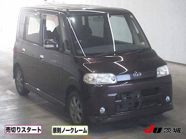 DAIHATSU TANTO — фото