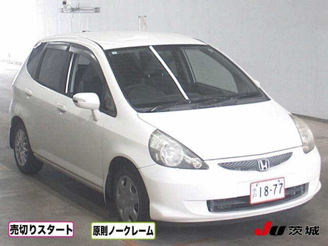 HONDA FIT — фото