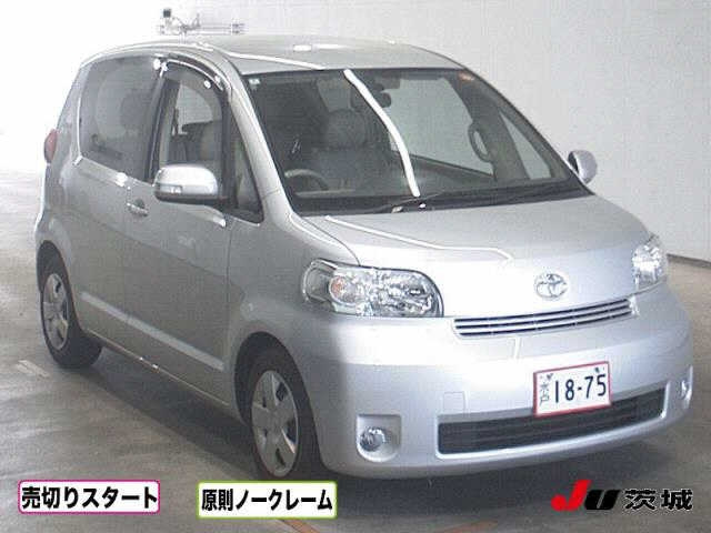 TOYOTA PORTE