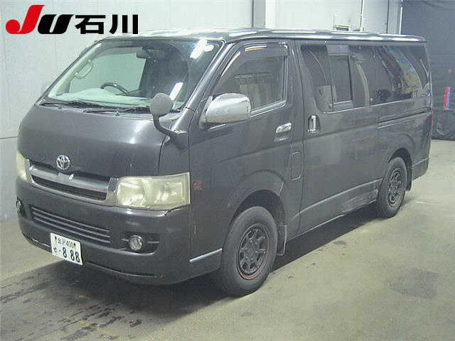 TOYOTA HIACE VAN