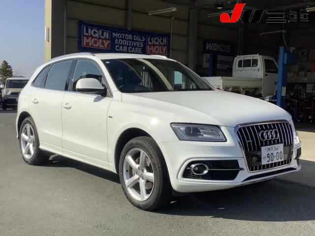 AUDI Q5