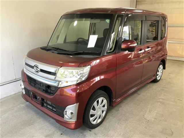 DAIHATSU TANTO — фото