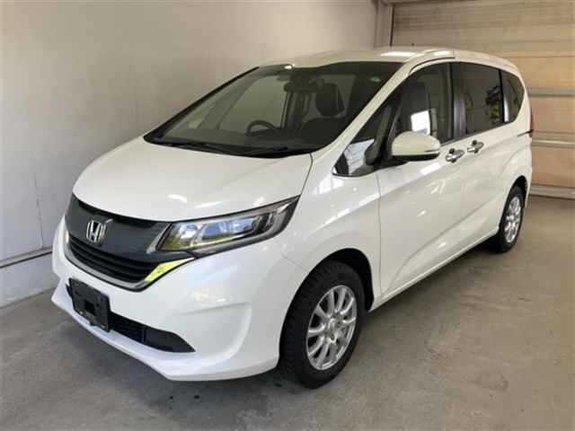 HONDA FREED — фото