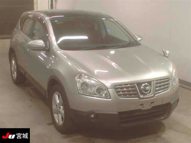 NISSAN DUALIS