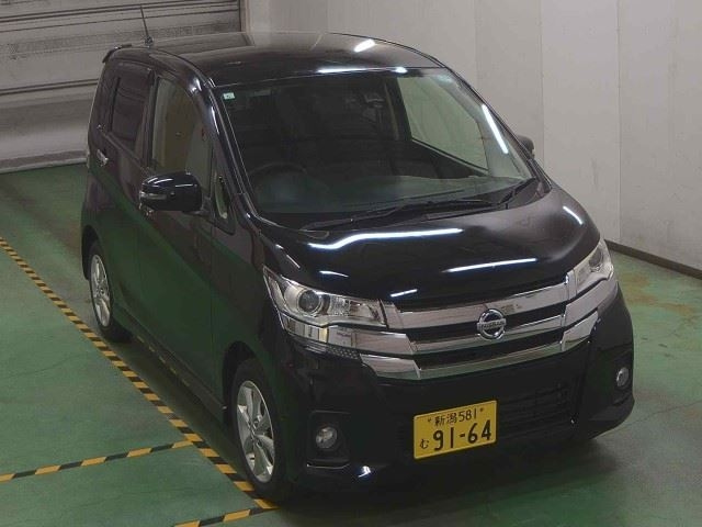 NISSAN DAYZ — фото