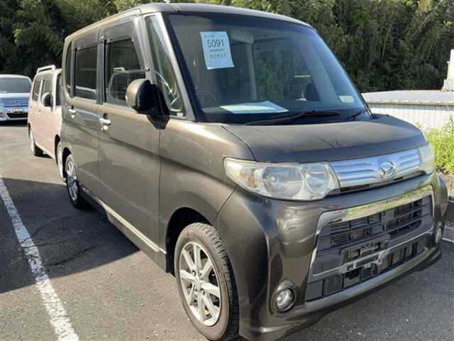DAIHATSU TANTO — фото