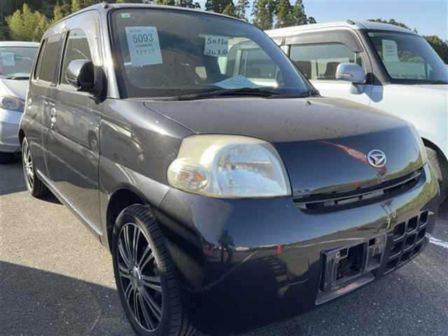 DAIHATSU ESSE