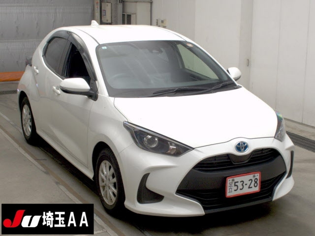 TOYOTA YARIS — фото