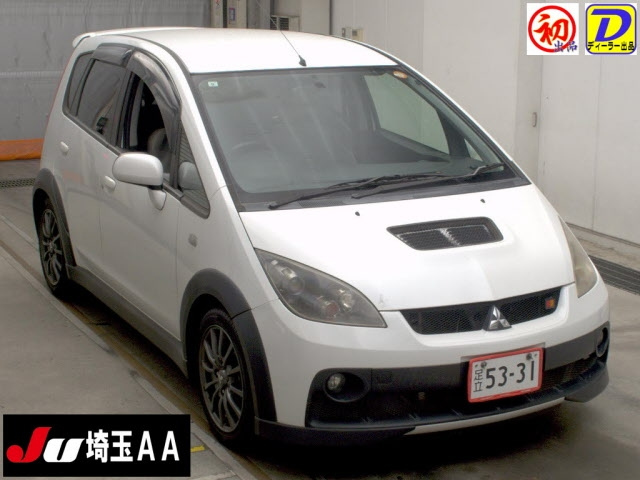 MITSUBISHI COLT — фото