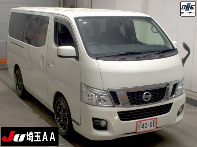 NISSAN CARAVAN — фото