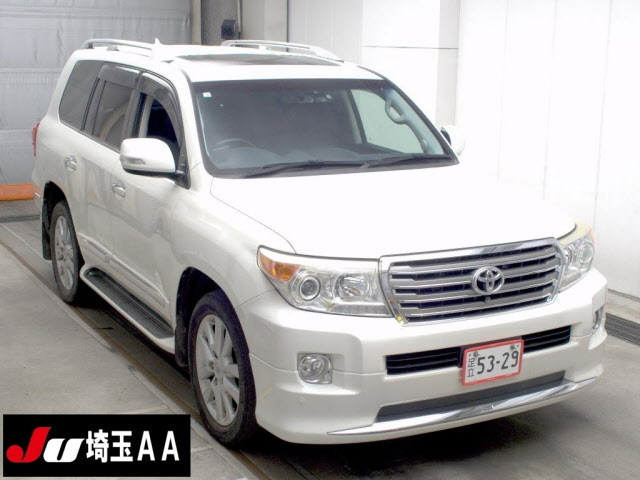 TOYOTA LAND CRUISER