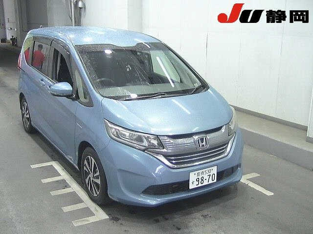 HONDA FREED — фото