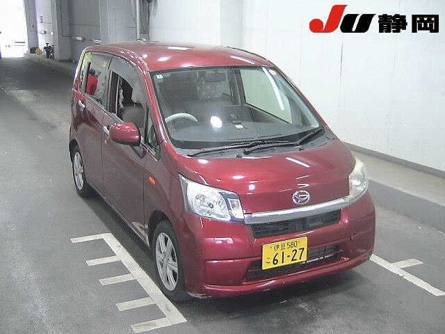 DAIHATSU MOVE — фото