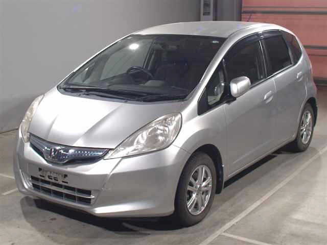 HONDA FIT — фото
