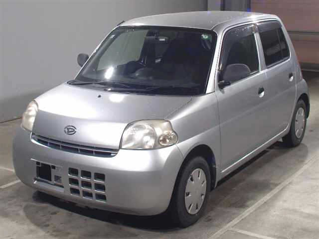 DAIHATSU ESSE