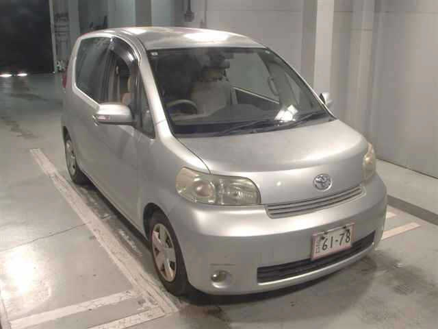 TOYOTA PORTE — фото