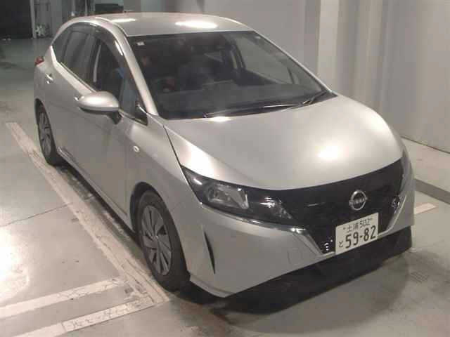 NISSAN NOTE — фото