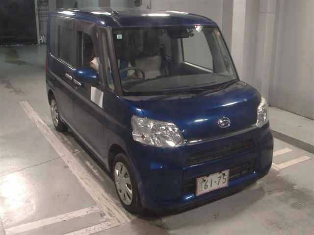 DAIHATSU TANTO — фото