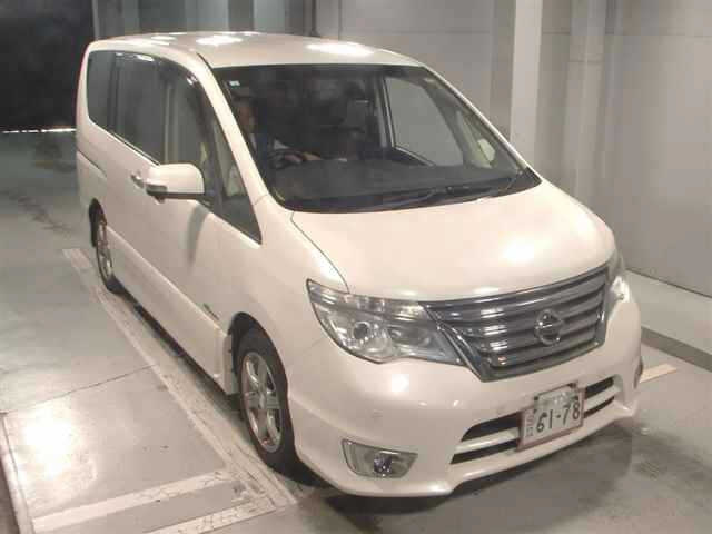 NISSAN SERENA