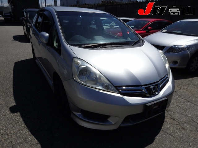 HONDA FIT — фото