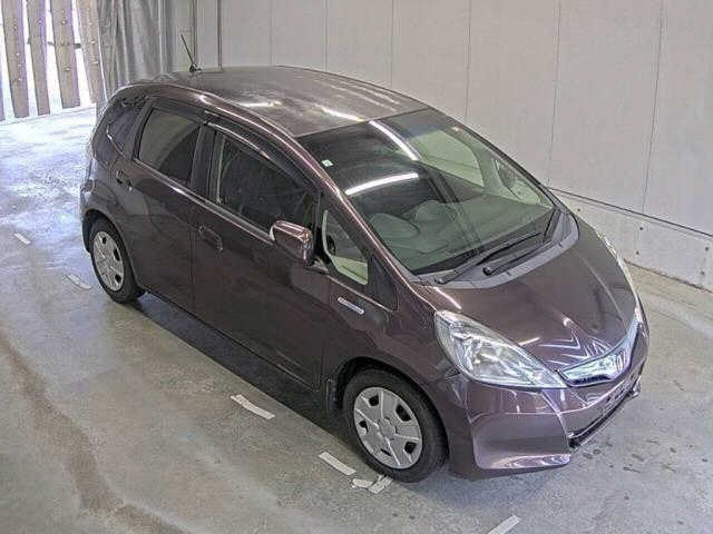 HONDA FIT — фото