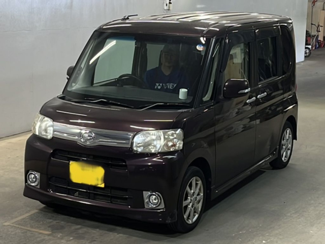 DAIHATSU TANTO — фото