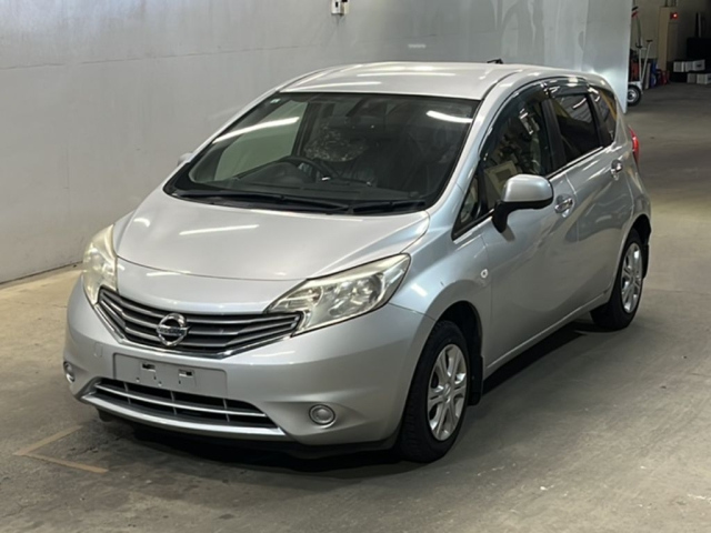 NISSAN NOTE — фото