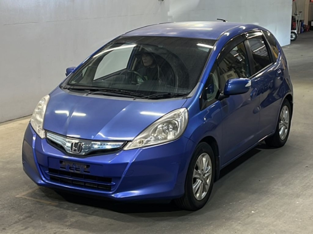 HONDA FIT — фото