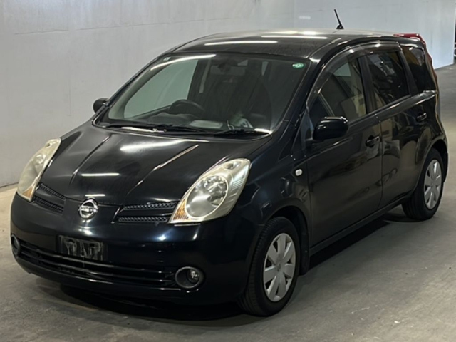 NISSAN NOTE — фото