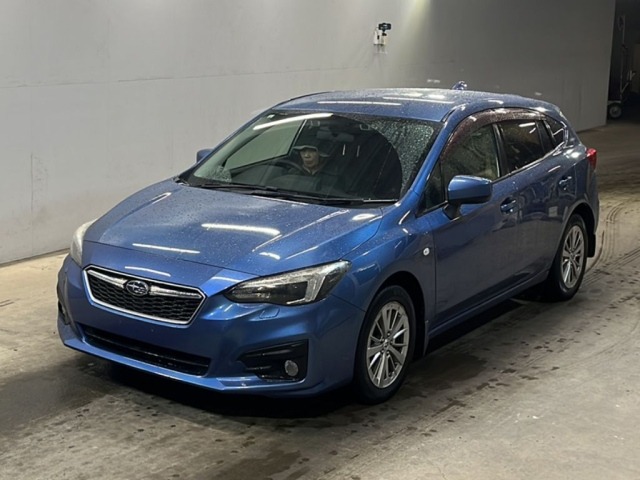 SUBARU IMPREZA — фото