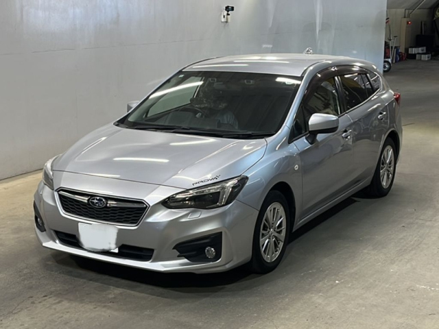 SUBARU IMPREZA — фото