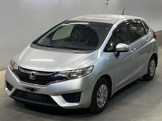 HONDA FIT — фото