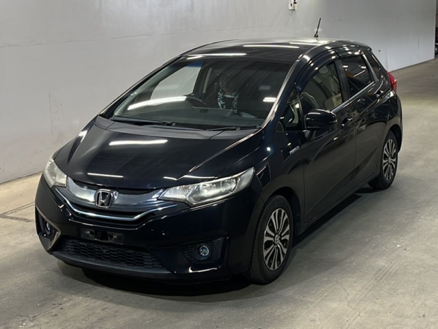 HONDA FIT — фото