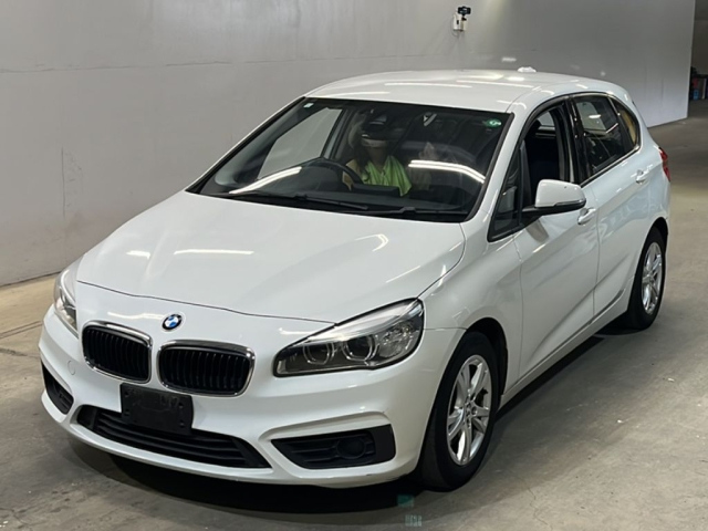 BMW 2 SERIES