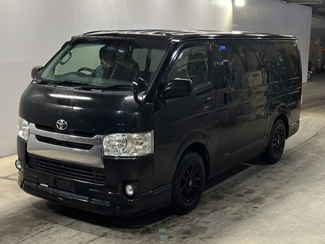 TOYOTA REGIUS ACE VAN