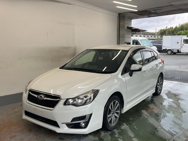 SUBARU IMPREZA — фото