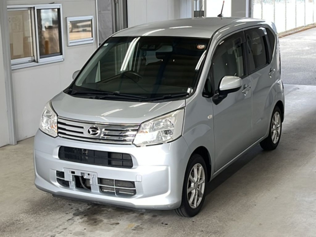 DAIHATSU MOVE — фото