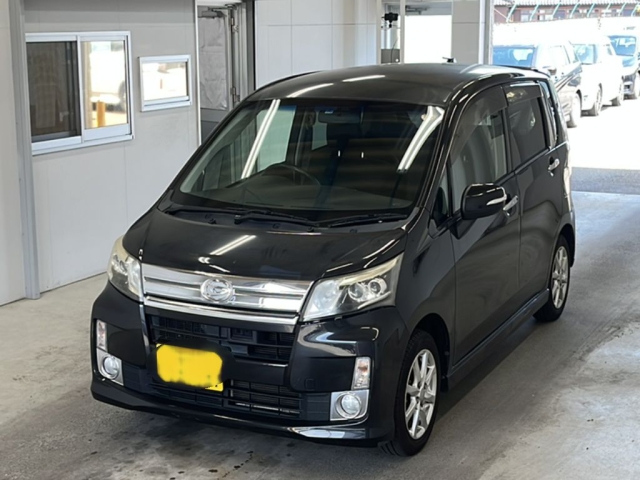 DAIHATSU MOVE — фото