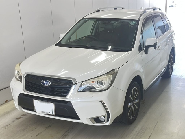 SUBARU FORESTER — фото