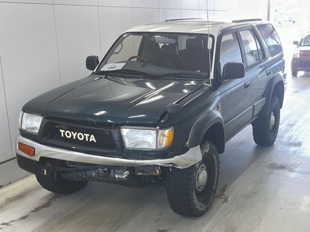 TOYOTA HILUX — фото