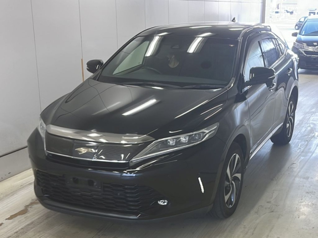 TOYOTA HARRIER — фото