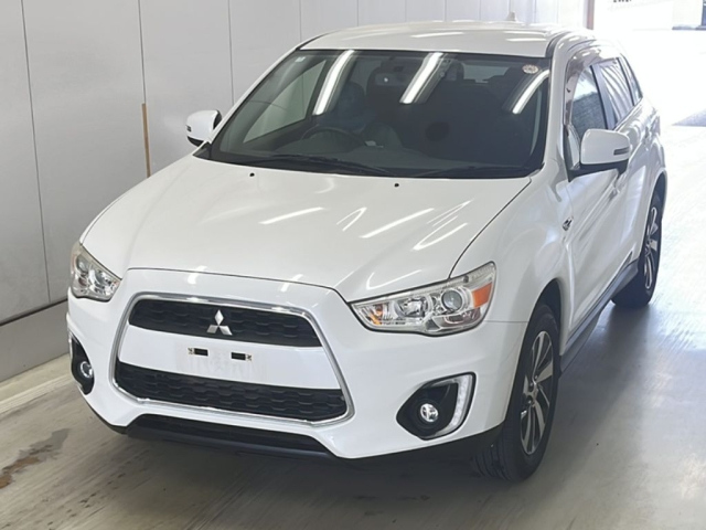 MITSUBISHI RVR — фото